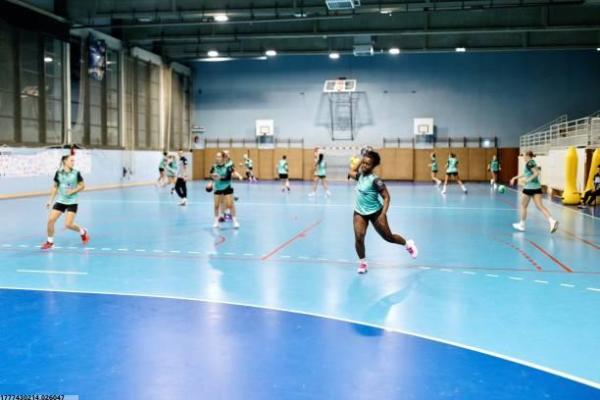 银川跳跃体育培训师资力量如何(图1)